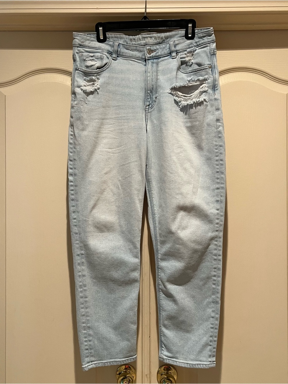 American Eagle High-Waist Mom Jeans